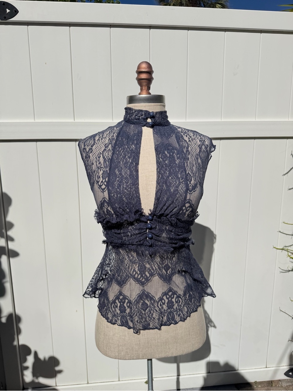 y2k Lily White Navy Lace High-Neck Sleeveless Blouse